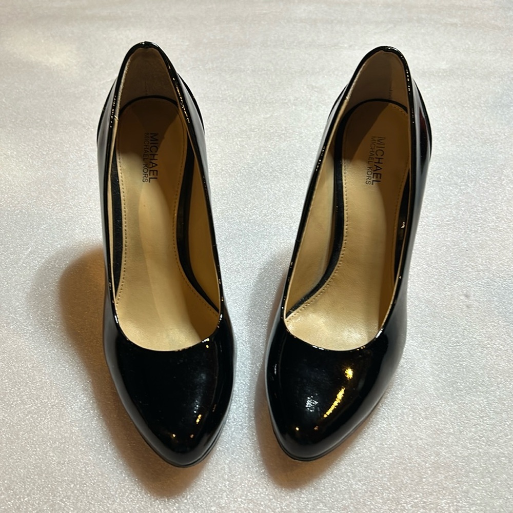 Michael Kors patent stiletto pumps. Size 7.